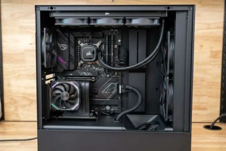 vertical GPU cable management with power and PCIe riser cables